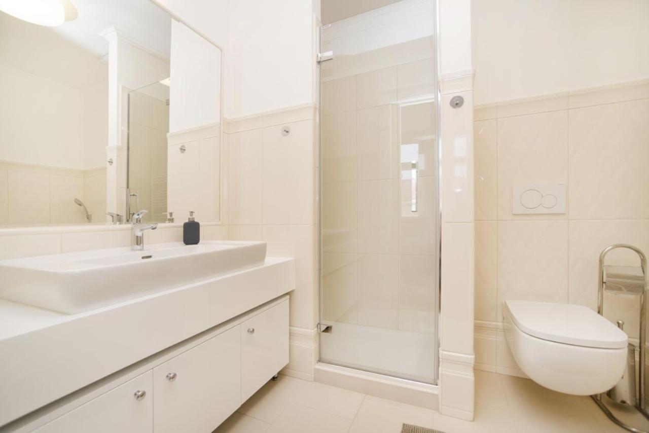 Milosrdnych Apartments Prága Szoba fotó