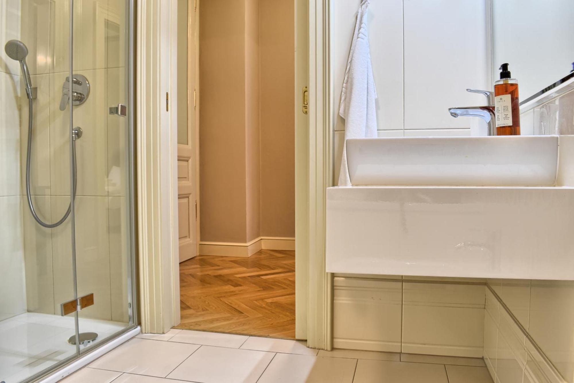 Milosrdnych Apartments Prága Szoba fotó